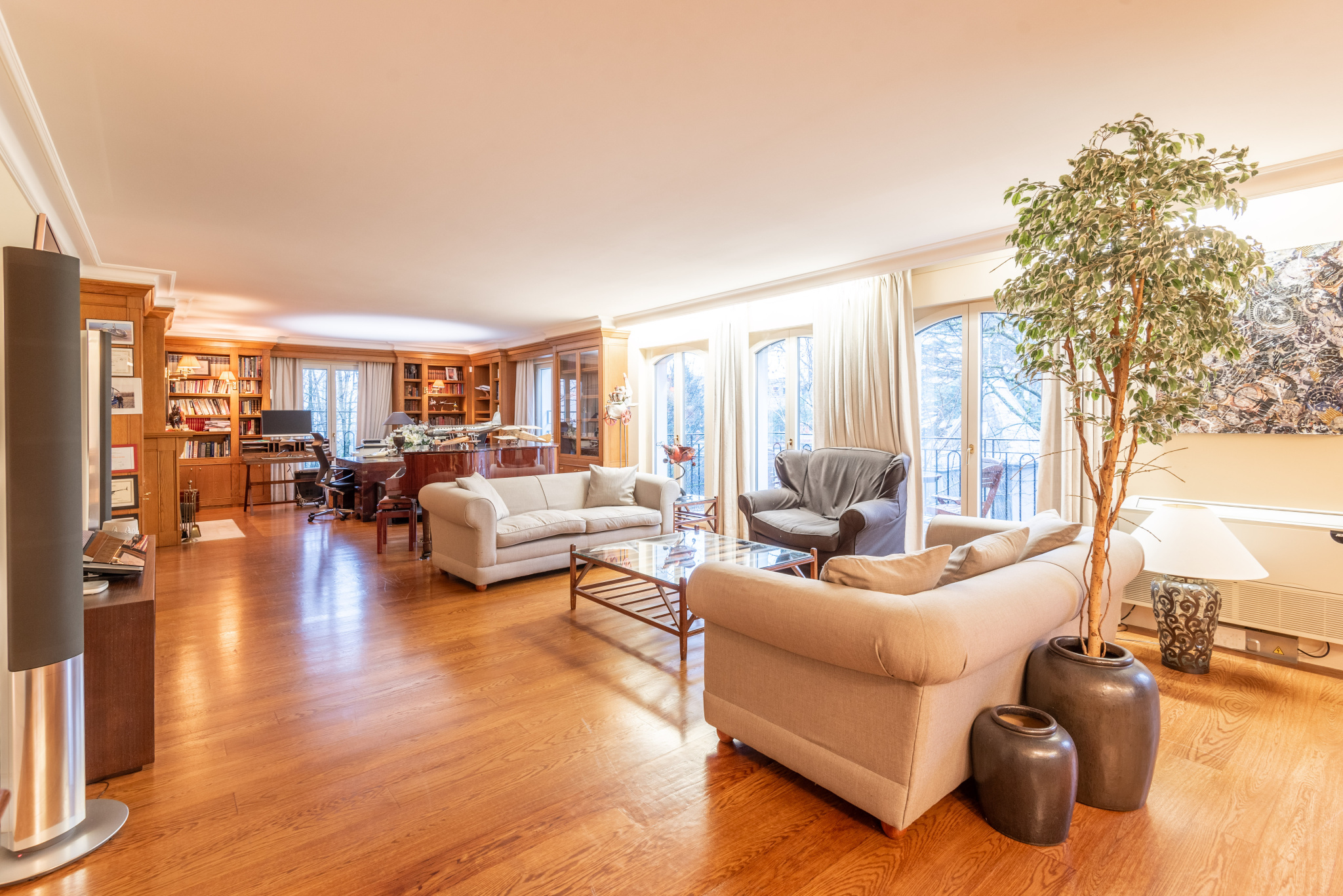LUXUEUX APPARTEMENT À CHAMPEL